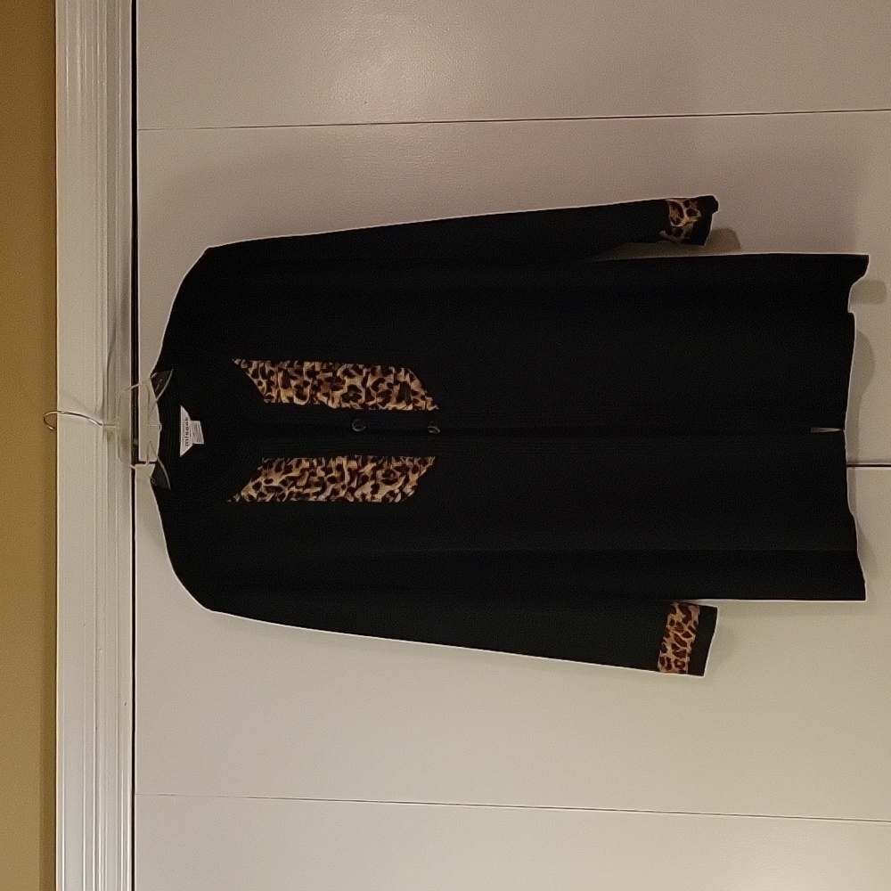 Animal print jacket by Misook in 3X